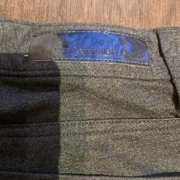 Calvin Klein Jeans Leggings - Picture 7 of 7